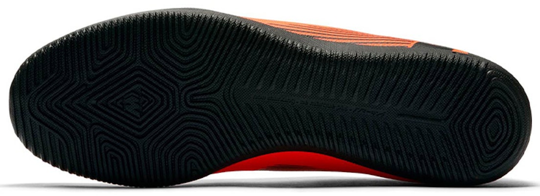 Nike Mercurialx Vapor 12 暗殺者 12 俱樂部 IC 室內場地足球鞋 黑橙色 Purchase Nike Mercurialx Vapor 12 暗殺者 12 俱樂部 IC 室內場地足球鞋 黑橙色