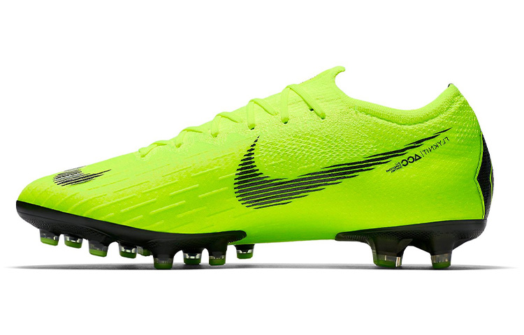 ナイキ マーキュリアル ヴェイパー 12 エリート AG プロ 白/トータル