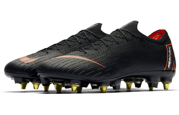 Lookbook 耐吉 Mercurial Vapor 12 Elite SG-Pro AC 软草地足球鞋 黑色