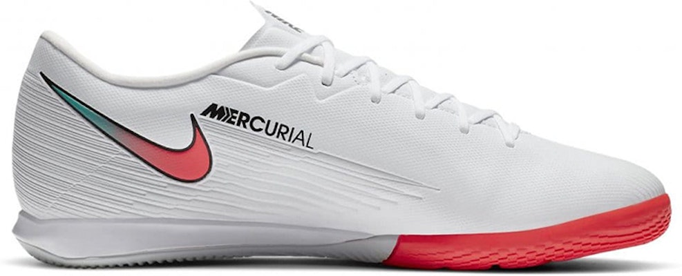 Nike Mercurial Vapor 13 Academy IC 'Putih Merah Biru' AT7993-163 Order Nike Mercurial Vapor 13 Academy IC 'Putih Merah Biru' AT7993-163