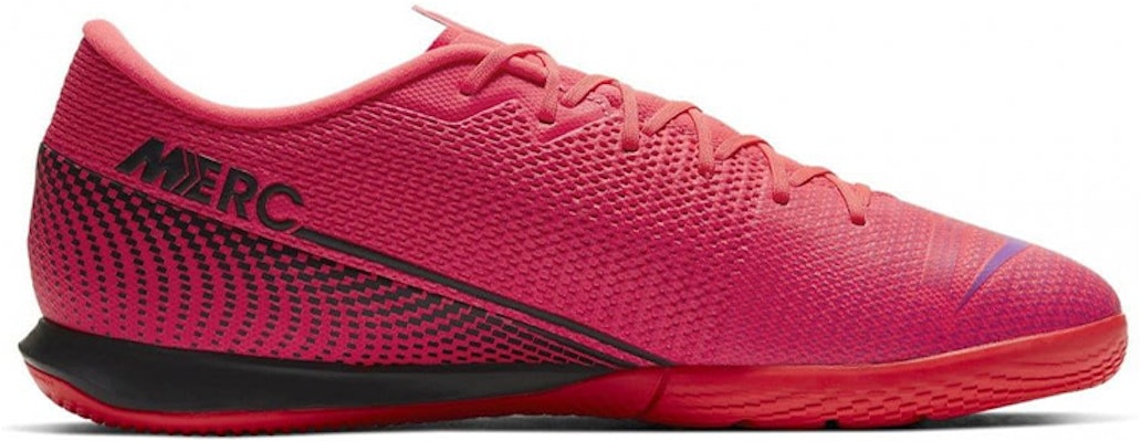 Nike Mercurial Vapor 13 Academy IC Laser Crimson Hitam AT7993-606 Order Nike Mercurial Vapor 13 Academy IC Laser Crimson Hitam AT7993-606