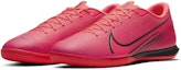 Lookbook Nike Mercurial Vapor 13 Academy IC Laser Crimson Hitam AT7993-606