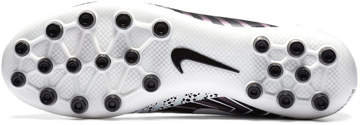 Nike Vapor 13 Academy MDS AG Sepatu Rumput Sintetis 'Putih Hitam' CJ1291-110 Details for Nike Vapor 13 Academy MDS AG Sepatu Rumput Sintetis 'Putih Hitam' CJ1291-110