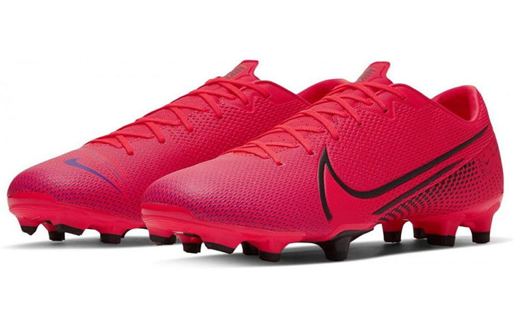 Lookbook ナイキ マーキュリアル ヴェイパー 13 アカデミー MG レーザークリムゾン AT5269-606