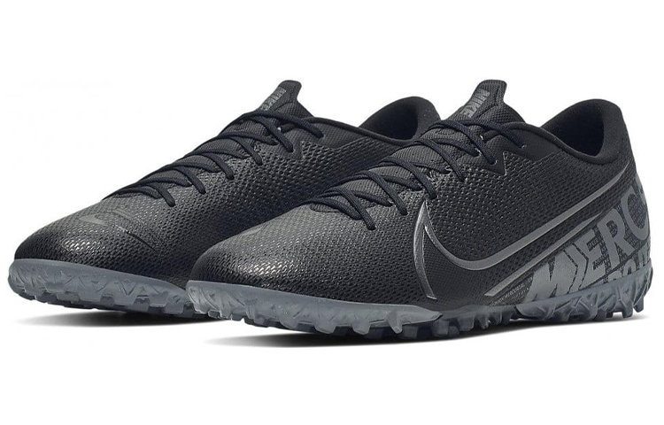 Lookbook 나이키 머큐리얼 베이퍼 13 아카데미 TF '블랙 실버' AT7996-001