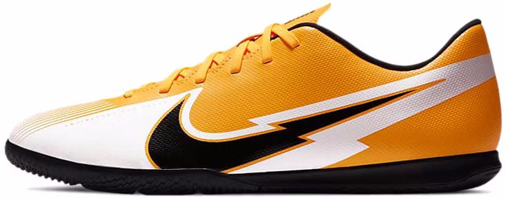 nike-mercurial-vapor-13-club-ic-indoor-court-black-yellow-at-7997-801