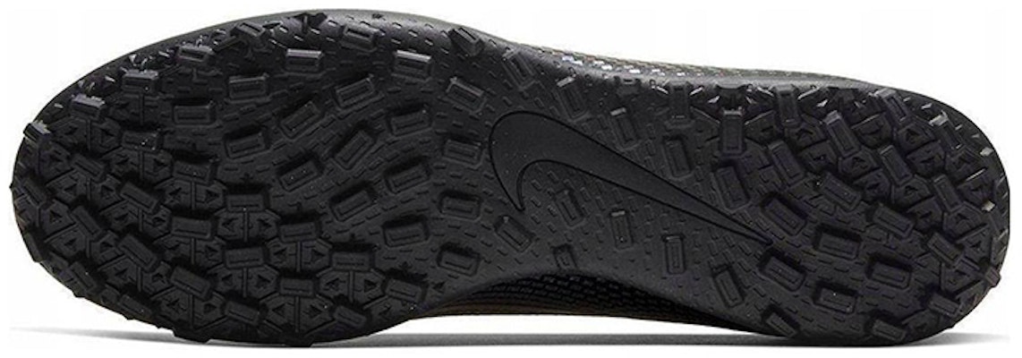 Nike Mercurial Vapor 13 Club TF Hitam AT7999-010 Details for Nike Mercurial Vapor 13 Club TF Hitam AT7999-010