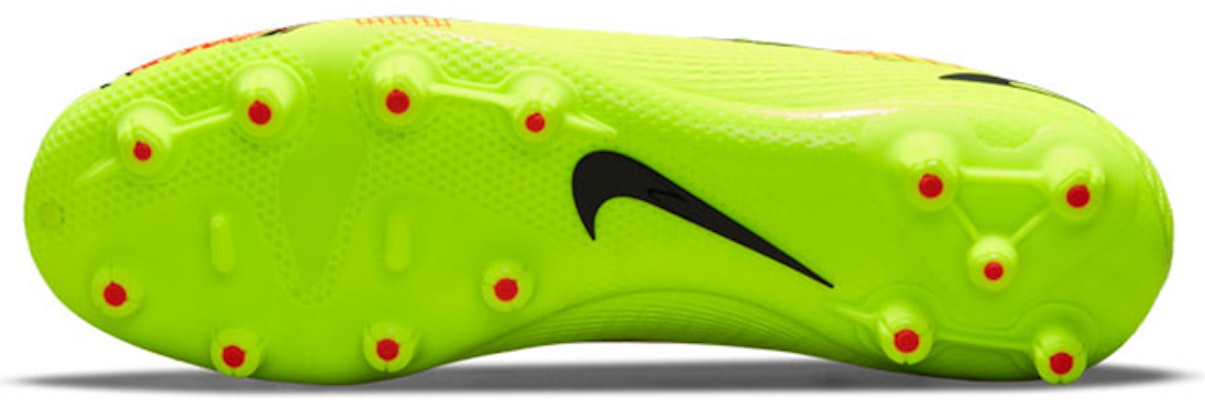 Nike Mercurial Vapor 14 刺客 14 Pro HG 足球鞋 男款 銀光黃 Lookbook Nike Mercurial Vapor 14 刺客 14 Pro HG 足球鞋 男款 銀光黃
