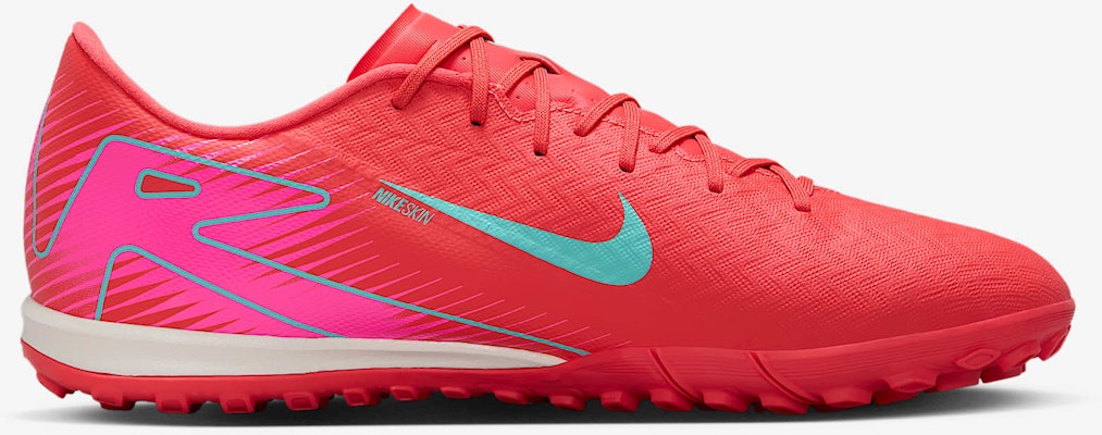 Nike Mercurial Vapor 16 Academy Sepatu Bola FQ8449-800 Lookbook Nike Mercurial Vapor 16 Academy Sepatu Bola FQ8449-800