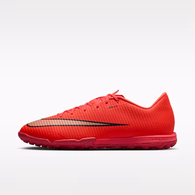 nike-mercurial-vapor-17-academy-bright-crimson-blur-io-5002-600