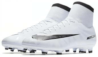 耐克 Mercurial Victory 6 CR7 DF FG 足球鞋 '白色' 903605-401 Lookbook 耐克 Mercurial Victory 6 CR7 DF FG 足球鞋 '白色' 903605-401