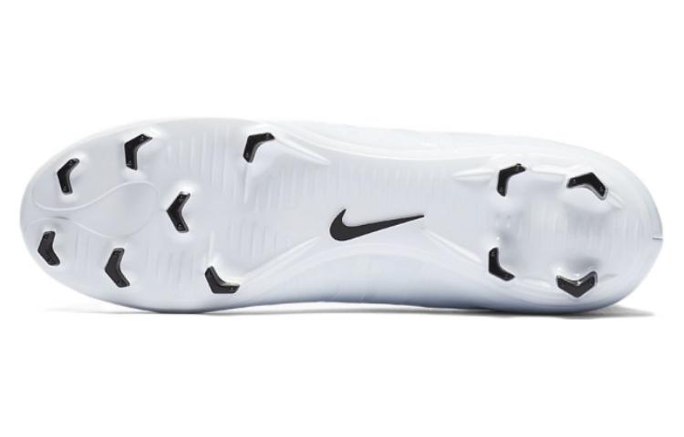 ナイキ マーキュリアル ヴェイパー VI CR7 FG (白) 903605-401を