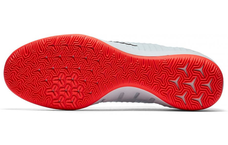 Details for Nike MercurialX Finale 2 SE IC 室內場地足球鞋 灰黑紅
