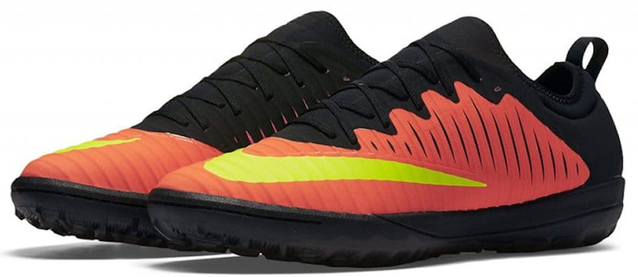 耐吉 MercurialX Finale 2 TF 草地足球鞋 黑橙色 Lookbook 耐吉 MercurialX Finale 2 TF 草地足球鞋 黑橙色