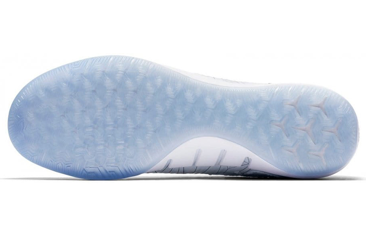 Details for Nike MercurialX Proximo 2 CR7 IC ''Bianco'' 852538-401