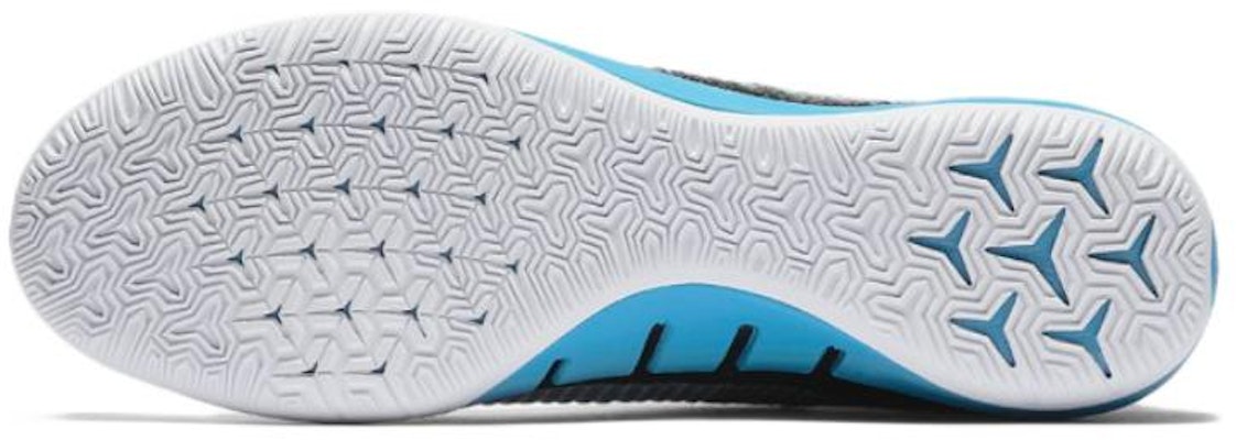 Nike MercurialX Proximo 2 IC 'Wolf Grey' 831976-010 Details for Nike MercurialX Proximo 2 IC 'Wolf Grey' 831976-010