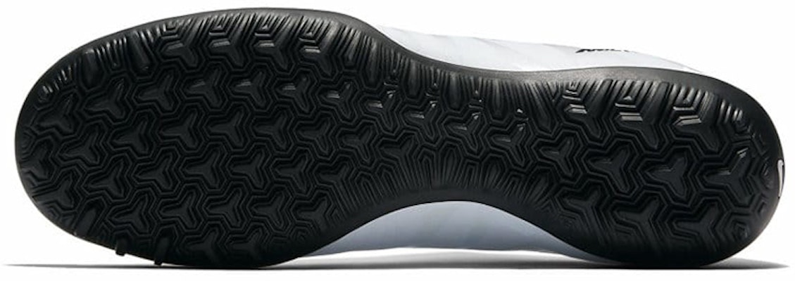 Nike MercurialX Victory 6 CR7 TF C羅 草地足球鞋 白黑色 Details for Nike MercurialX Victory 6 CR7 TF C羅 草地足球鞋 白黑色