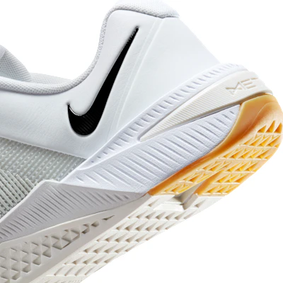 Nike Metcon 10 White/Platinum Tint/Gum Light Brown/Black HJ1875-100 1