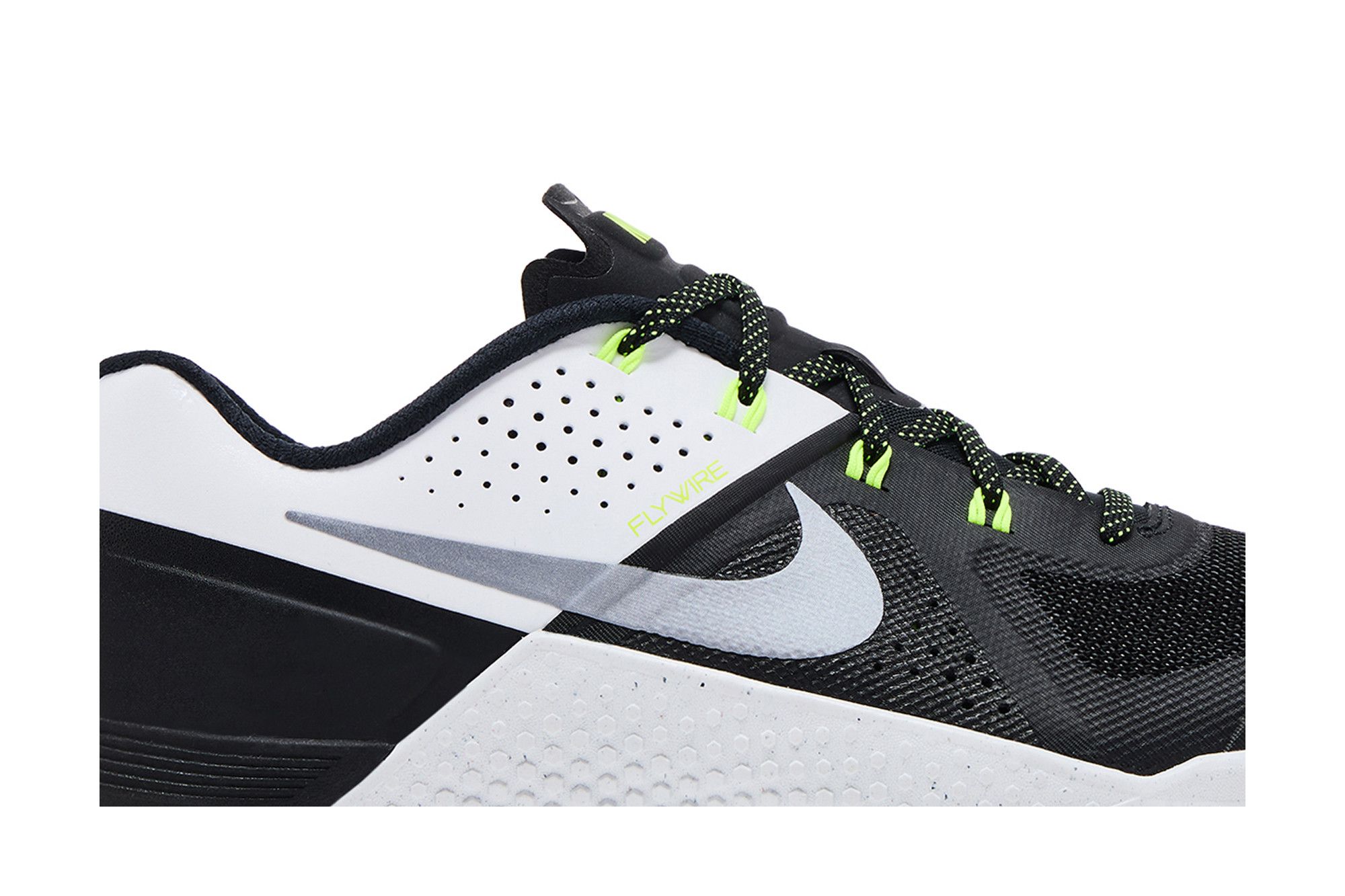 Lookbook Nike Metcon 1 OG 'Negro Blanco Gris Metálico Frío' FQ1854-002