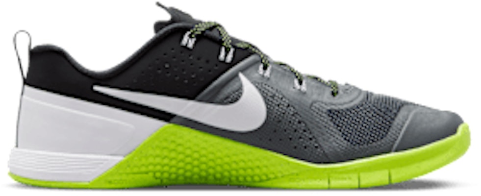 Nike Metcon 1 OG FQ1854-003 Lookbook Nike Metcon 1 OG FQ1854-003
