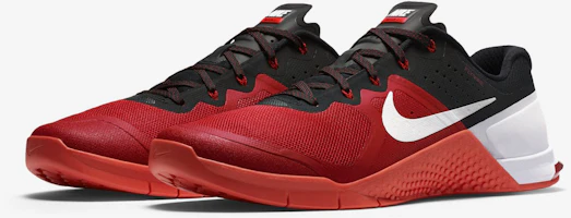 Lookbook Nike Metcon 2 低筒穩定訓練鞋 黑紅色