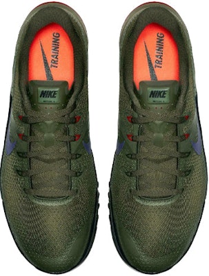 Nike Metcon 4「橄欖帆布」低筒訓練鞋 橄欖綠 Lookbook Nike Metcon 4「橄欖帆布」低筒訓練鞋 橄欖綠