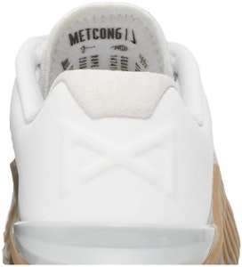 Nike Metcon 6 'Putih Gum Coklat Tua' CK9388-101 Sizing Nike Metcon 6 'Putih Gum Coklat Tua' CK9388-101