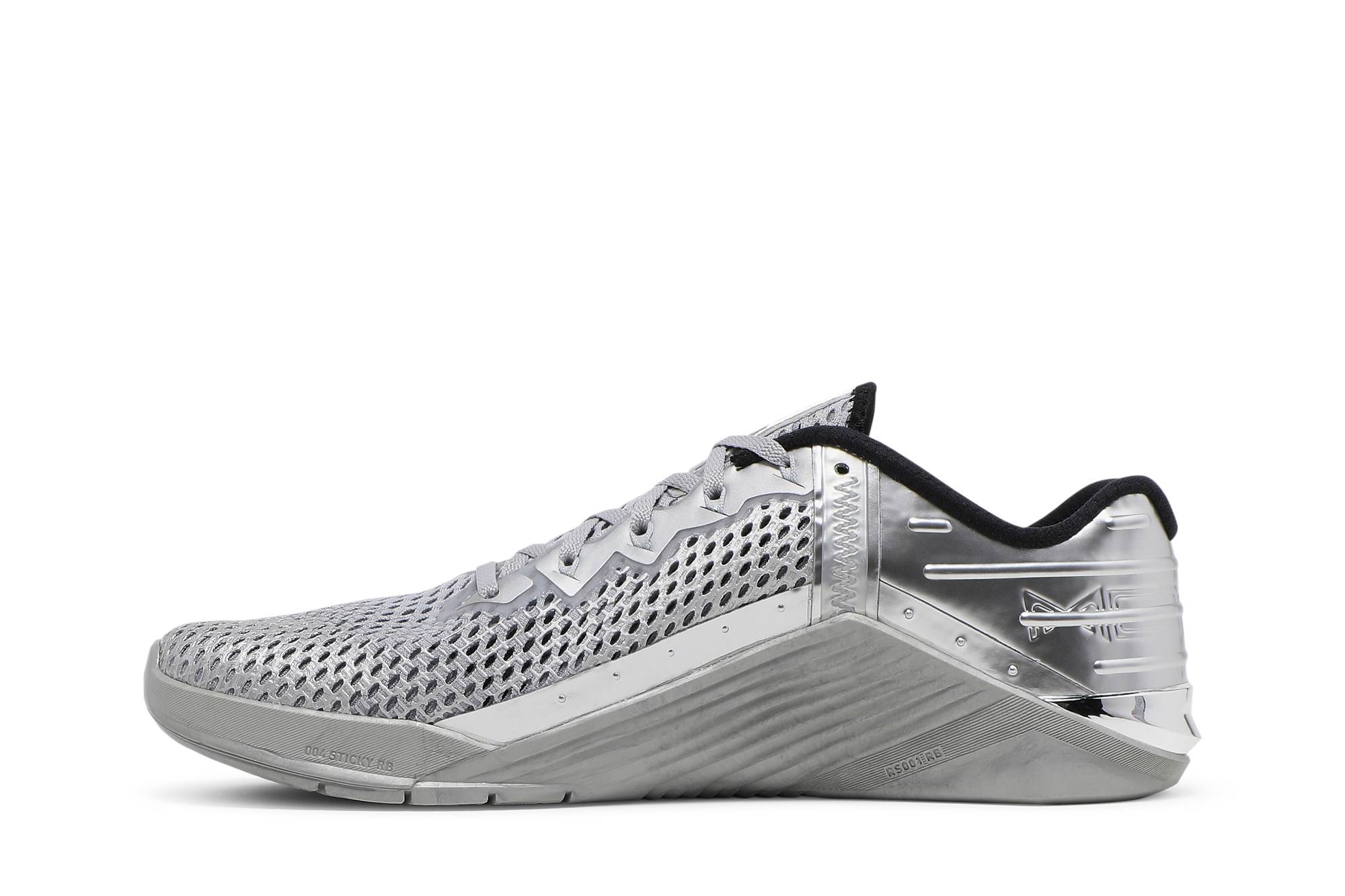 Lookbook 耐克 Metcon 6 高级版 '金属银' DJ0766-001