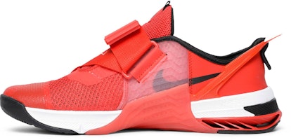 Nike Metcon 7 FlyEase 'Chile Red' Merah Chile DH3344-606 Lookbook Nike Metcon 7 FlyEase 'Chile Red' Merah Chile DH3344-606