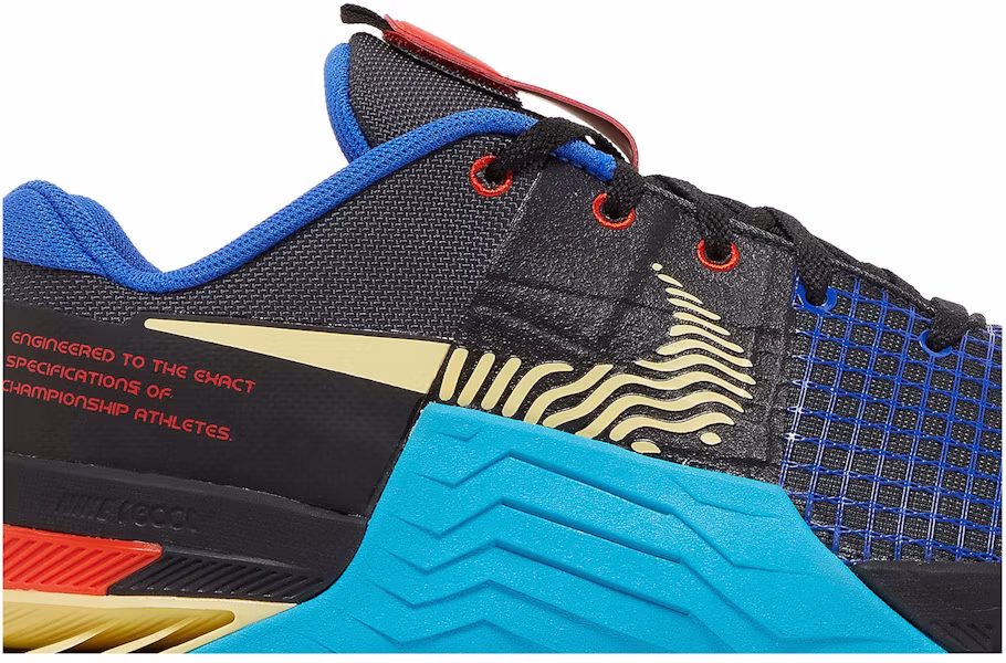 Nike Metcon 8 'Anthracite Biru Lightning' DO9328-003 Lookbook Nike Metcon 8 'Anthracite Biru Lightning' DO9328-003