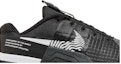 Order Nike Metcon 8 'Kelabu Asap Gelap' DO9328-001