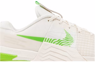 Nike Metcon 8 'Phantom Green Strike' dalam Bahasa Melayu. DO9328-006 Order Nike Metcon 8 'Phantom Green Strike' dalam Bahasa Melayu. DO9328-006