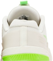 Nike Metcon 8 'Phantom Green Strike' dalam Bahasa Melayu. DO9328-006 Sizing Nike Metcon 8 'Phantom Green Strike' dalam Bahasa Melayu. DO9328-006