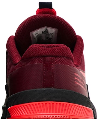 耐克 Metcon 8 '团队红红' DO9328-600 Sizing 耐克 Metcon 8 '团队红红' DO9328-600