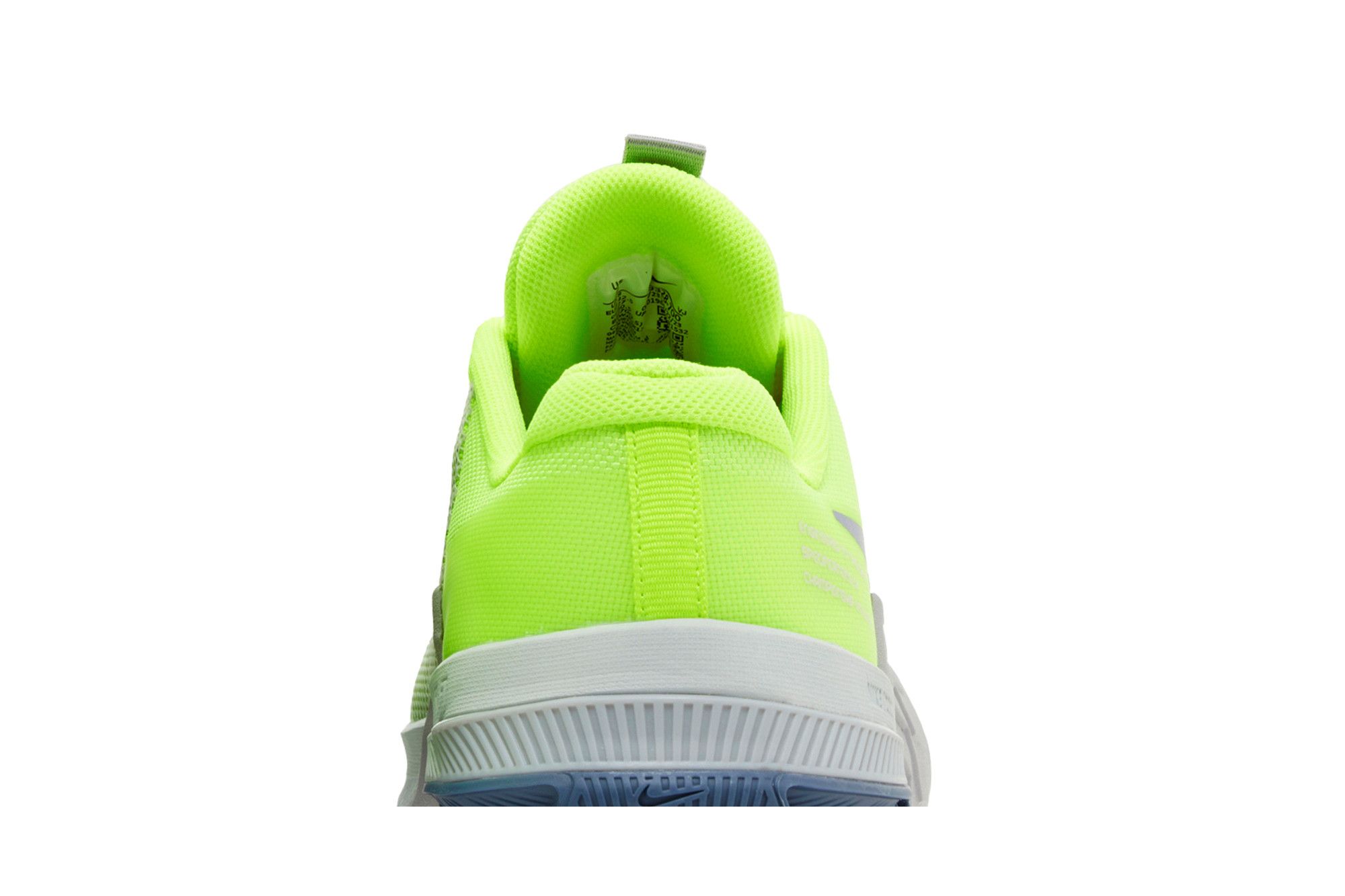 Sizing Nike Metcon 8 ''Volt Blu Diffuso'' DO9328-700