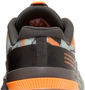 Nike Metcon 8 AMP 'Smoky Camo' Lelaki Wanita Kasut Sukan Fitness Gym DV9019-300 Sizing Nike Metcon 8 AMP 'Smoky Camo' Lelaki Wanita Kasut Sukan Fitness Gym DV9019-300