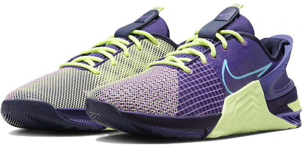 나이키 메트콘 8 플라이이즈 AMP '코트 퍼플 베얼리 볼트' FD0457-500 Lookbook 나이키 메트콘 8 플라이이즈 AMP '코트 퍼플 베얼리 볼트' FD0457-500