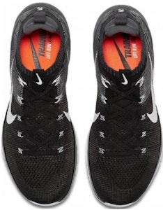 Nike Metcon DSX Flyknit 2 'Hitam' 924423-010 Lookbook Nike Metcon DSX Flyknit 2 'Hitam' 924423-010