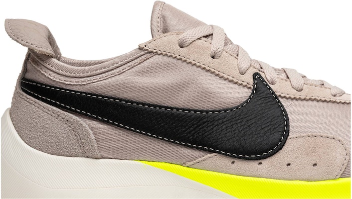 Nike Moon Racer String AQ4121 200 AQ4121 200 Novelship