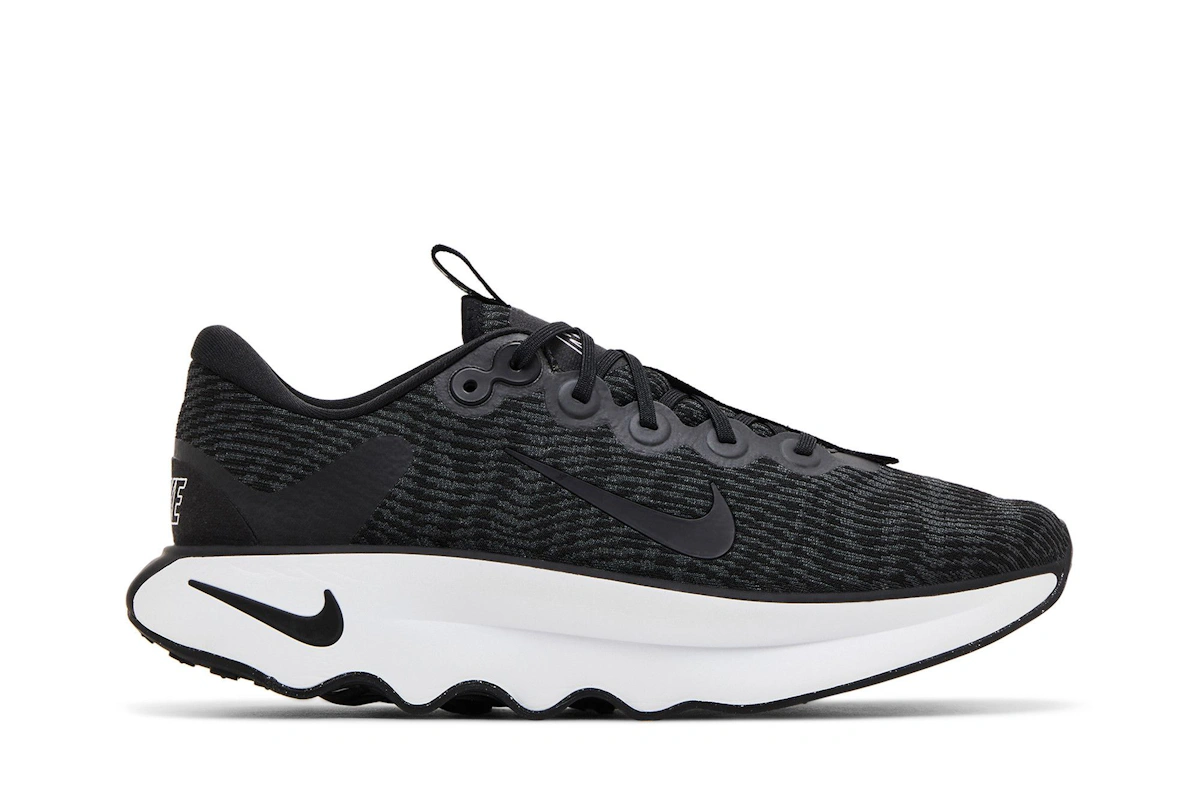 Nike Motiva 'Black Anthracite'