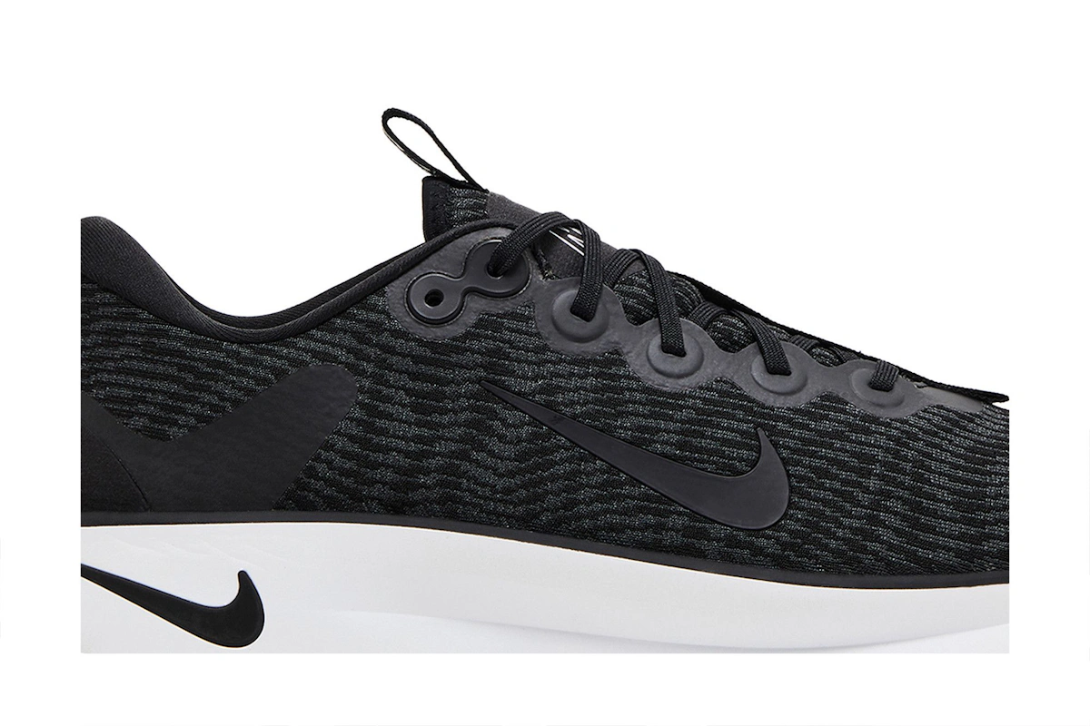 Nike Motiva 'Black Anthracite'