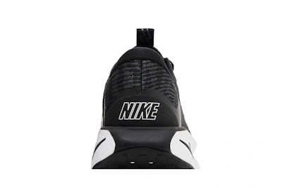 Nike Motiva 'Black Anthracite'