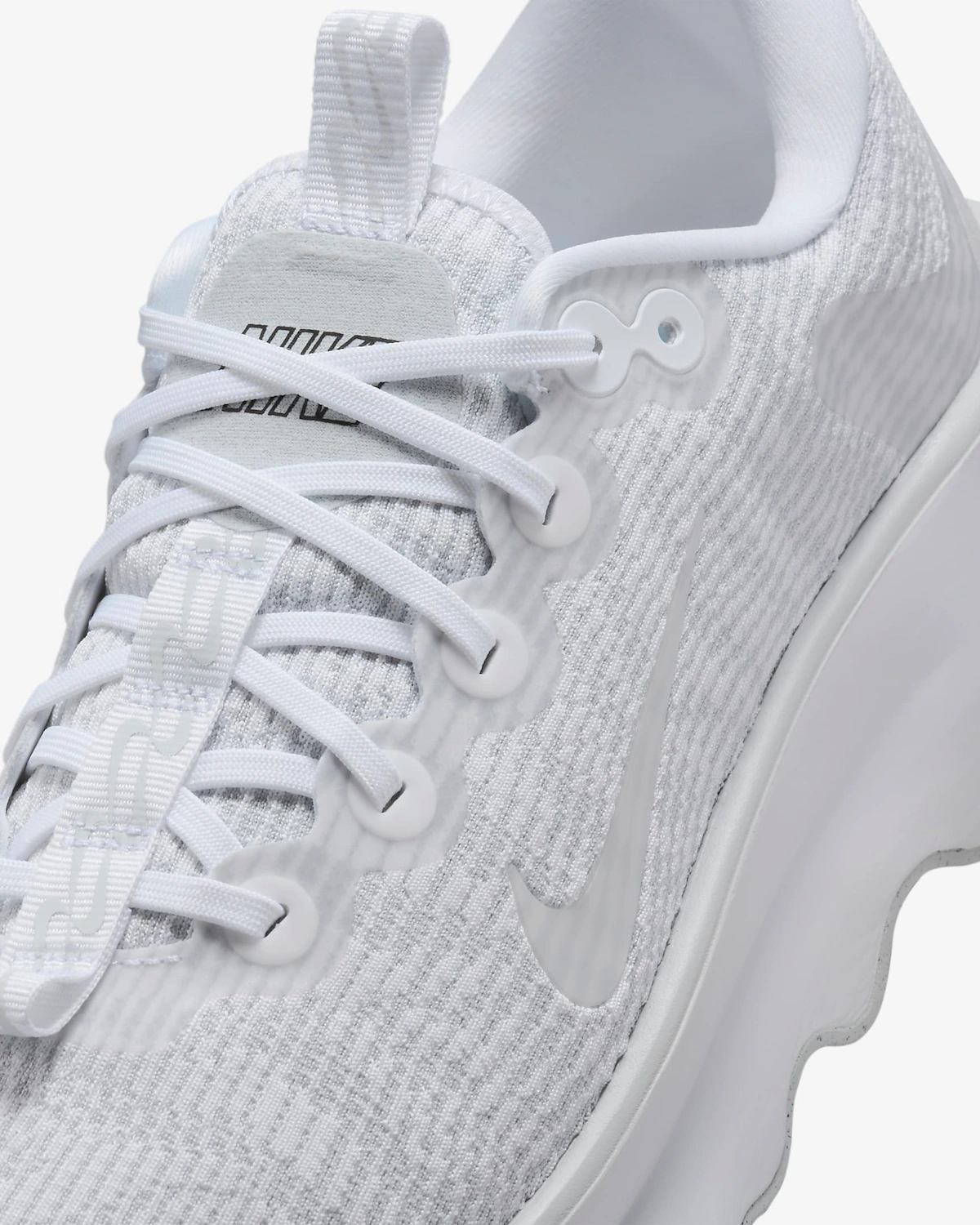 Nike Motiva 'White Black Pure'