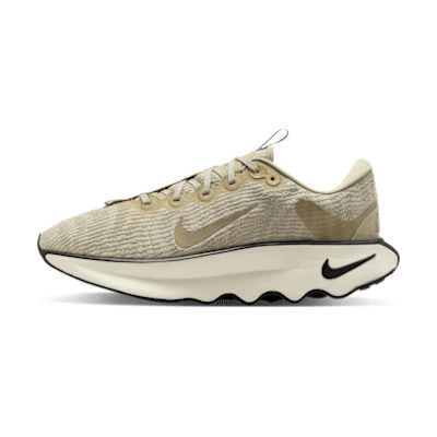Nike Motiva Desert Khaki/Light Khaki/Sail/Desert Khaki
