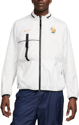 Nike Mountain 白色拼接刺繡Logo舒適外套 FZ8361-121 Order Nike Mountain 白色拼接刺繡Logo舒適外套 FZ8361-121