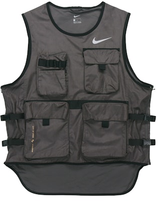 Nike Rompi Lari Multi-Saku Utility Abu-Abu CT2194-018 Buy Nike Rompi Lari Multi-Saku Utility Abu-Abu CT2194-018