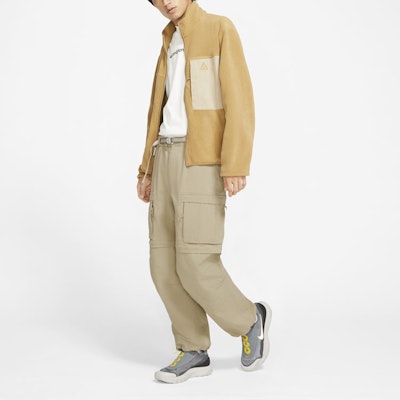 Celana Nike Khaki Multi-Pocket Waterproof & Detachable Woven. CV0656-247 Purchase Celana Nike Khaki Multi-Pocket Waterproof & Detachable Woven. CV0656-247