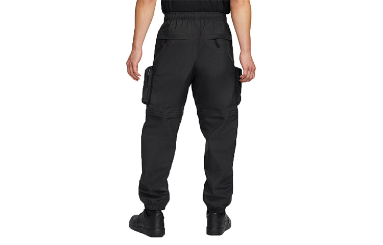 Lookbook Pantalones Jogger Nike Hombre Negro con Múltiples Bolsillos CZ4704-010
