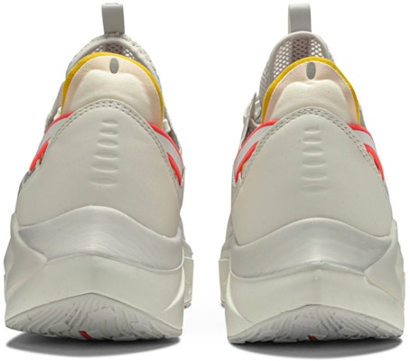 ナイキ N110 D/MS/X ファントム AT5405-002 Details for ナイキ N110 D/MS/X ファントム AT5405-002