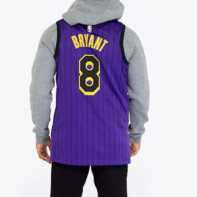 Camiseta Nike NBA Kobe Bryant Lakers City Edition 18-19 Morada #8 AV4270-504 Sizing Camiseta Nike NBA Kobe Bryant Lakers City Edition 18-19 Morada #8 AV4270-504